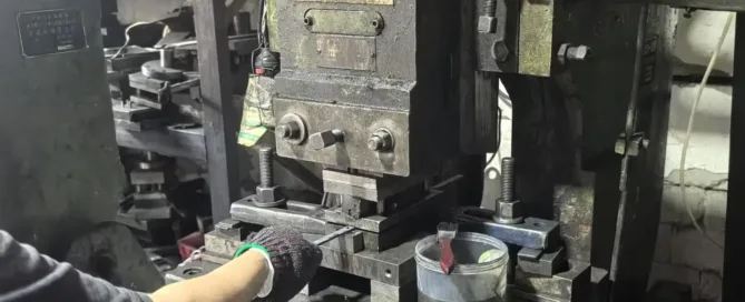 Discover proven strategies to eliminate quality risks when sourcing custom metal parts from China.