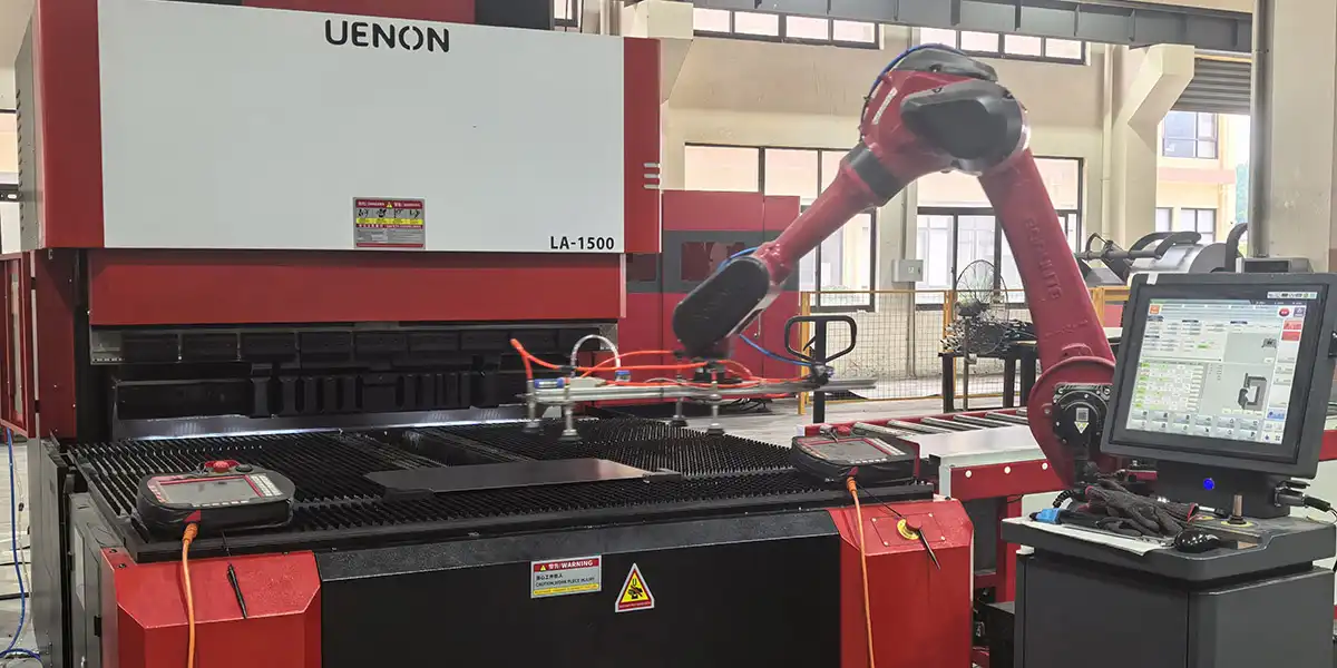 press brake bending specifications Conwhole CNC hydraulic press brake with multi-axis backgauge system in workshop