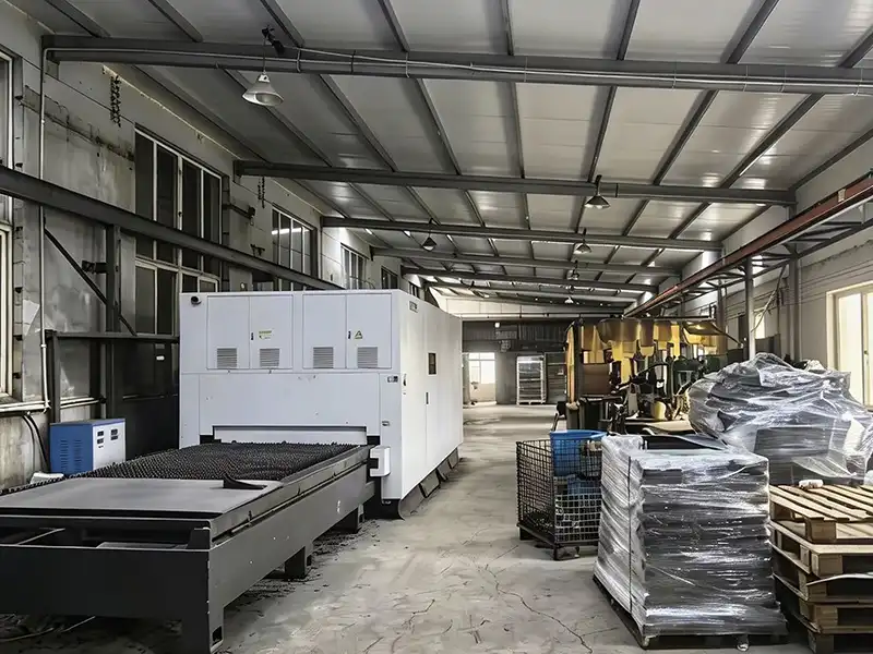 Laser cutting machine and robotic welding workshop on the Conwhole production floor